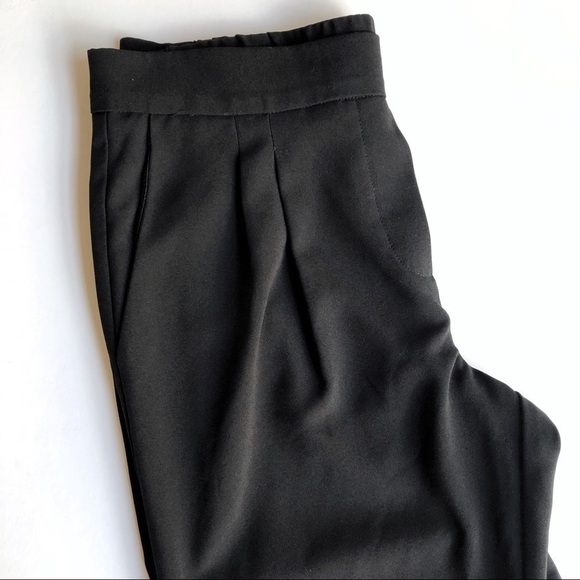 Wayf Cropped Pants - Picture 7 of 8